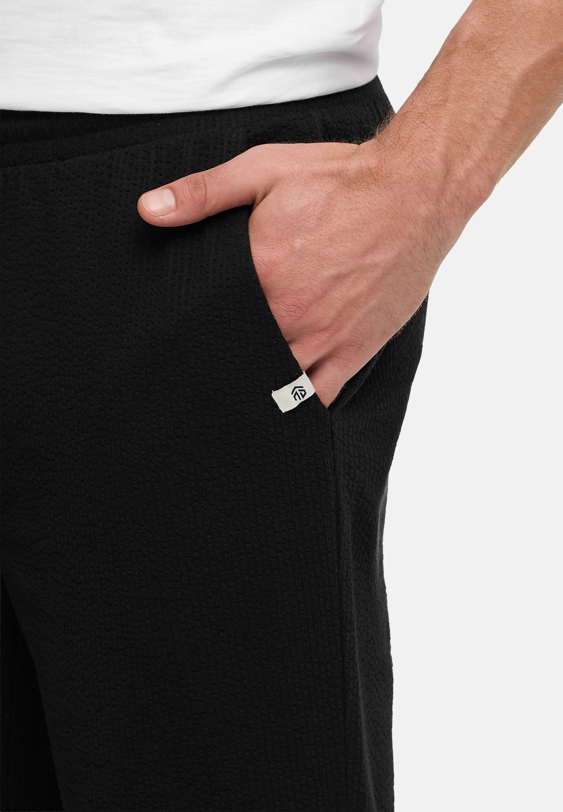 #farbe_jet-black