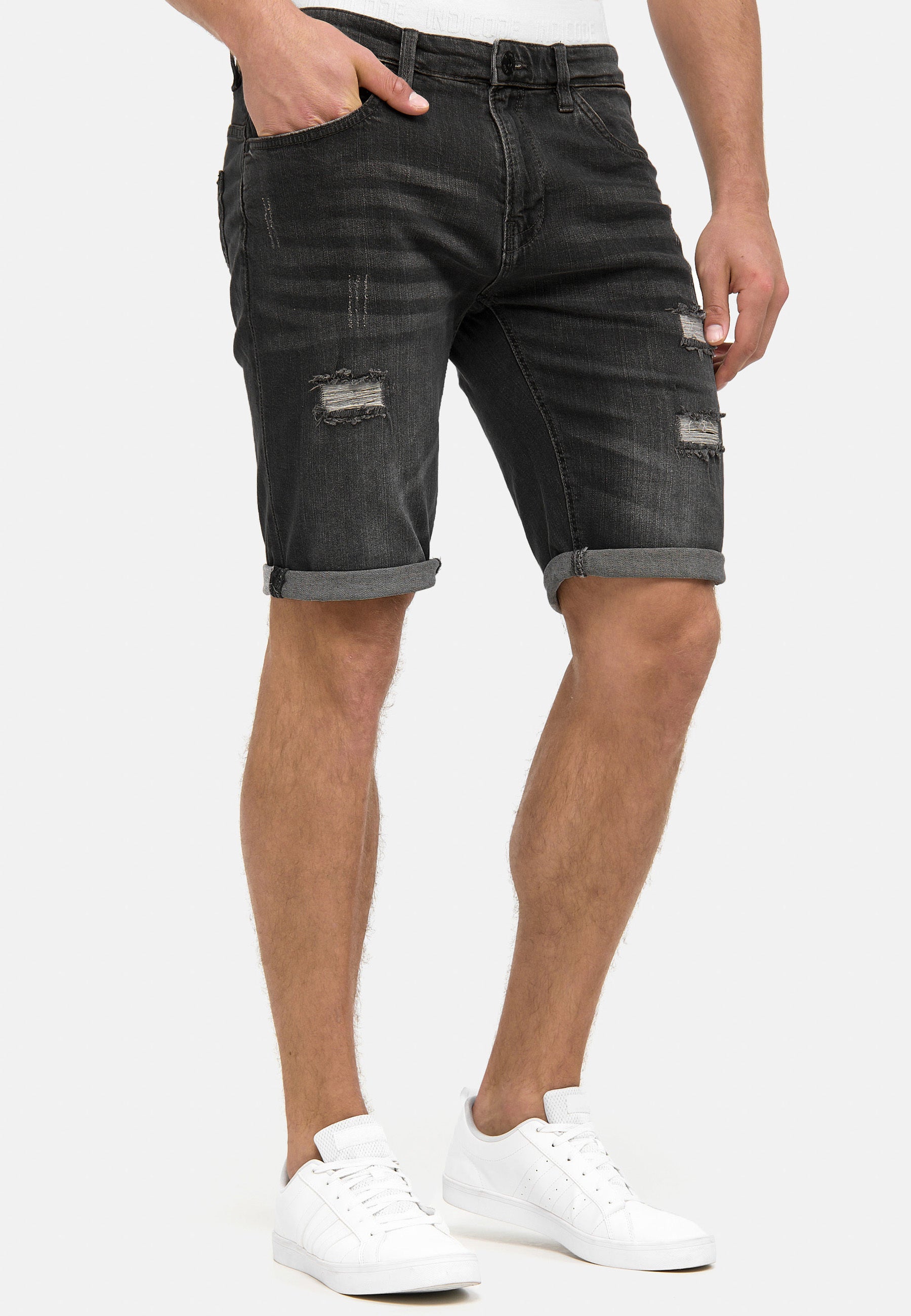 Indicode Men's Caden Jeans Shorts with 5 pockets made of 98% cotton