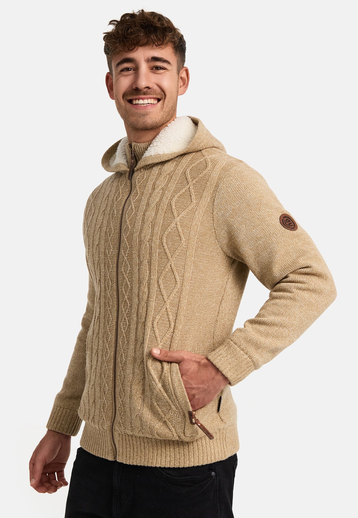 Strickjacke INRandolph Produktbild