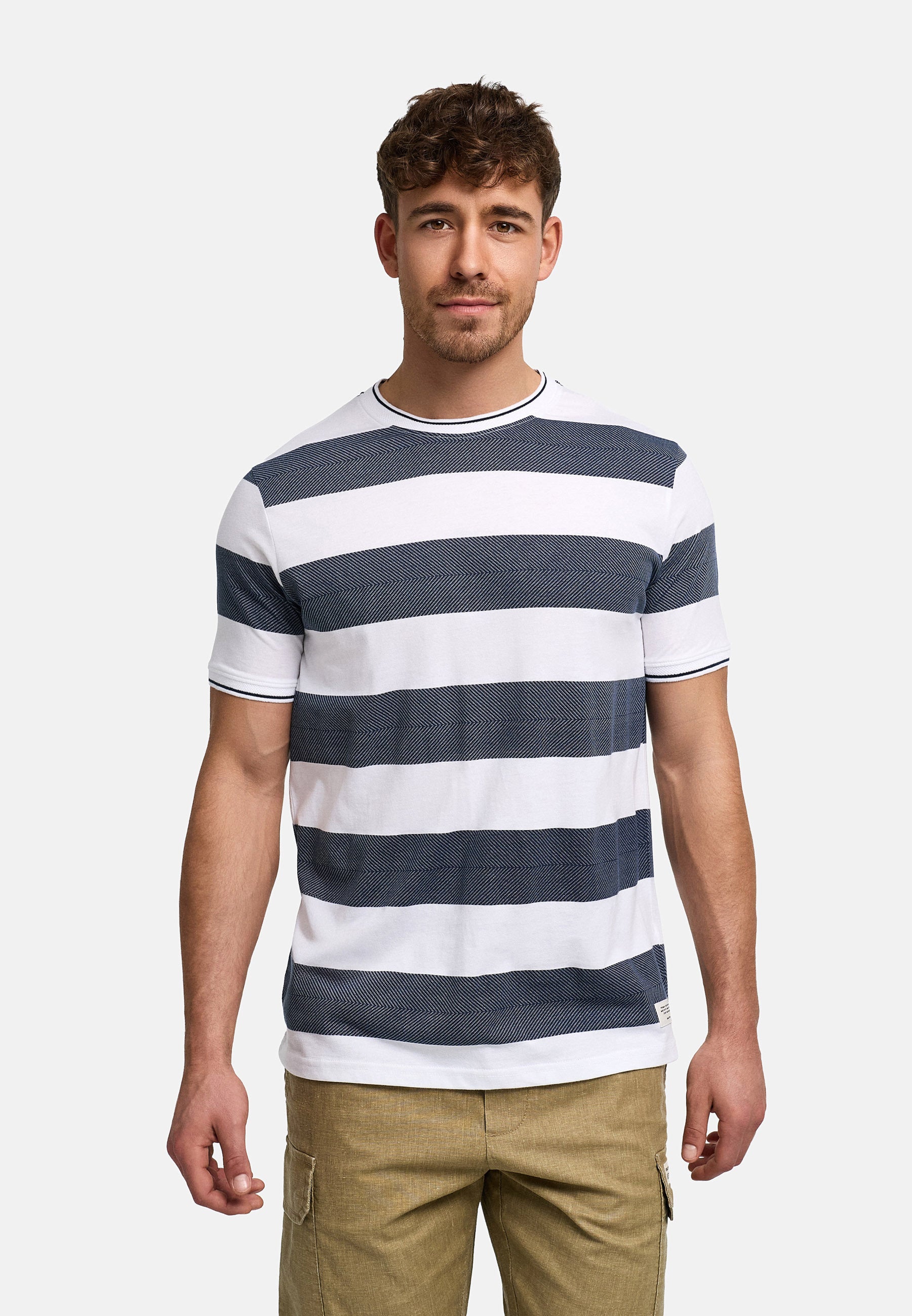 T-Shirt INAriba Produktbild