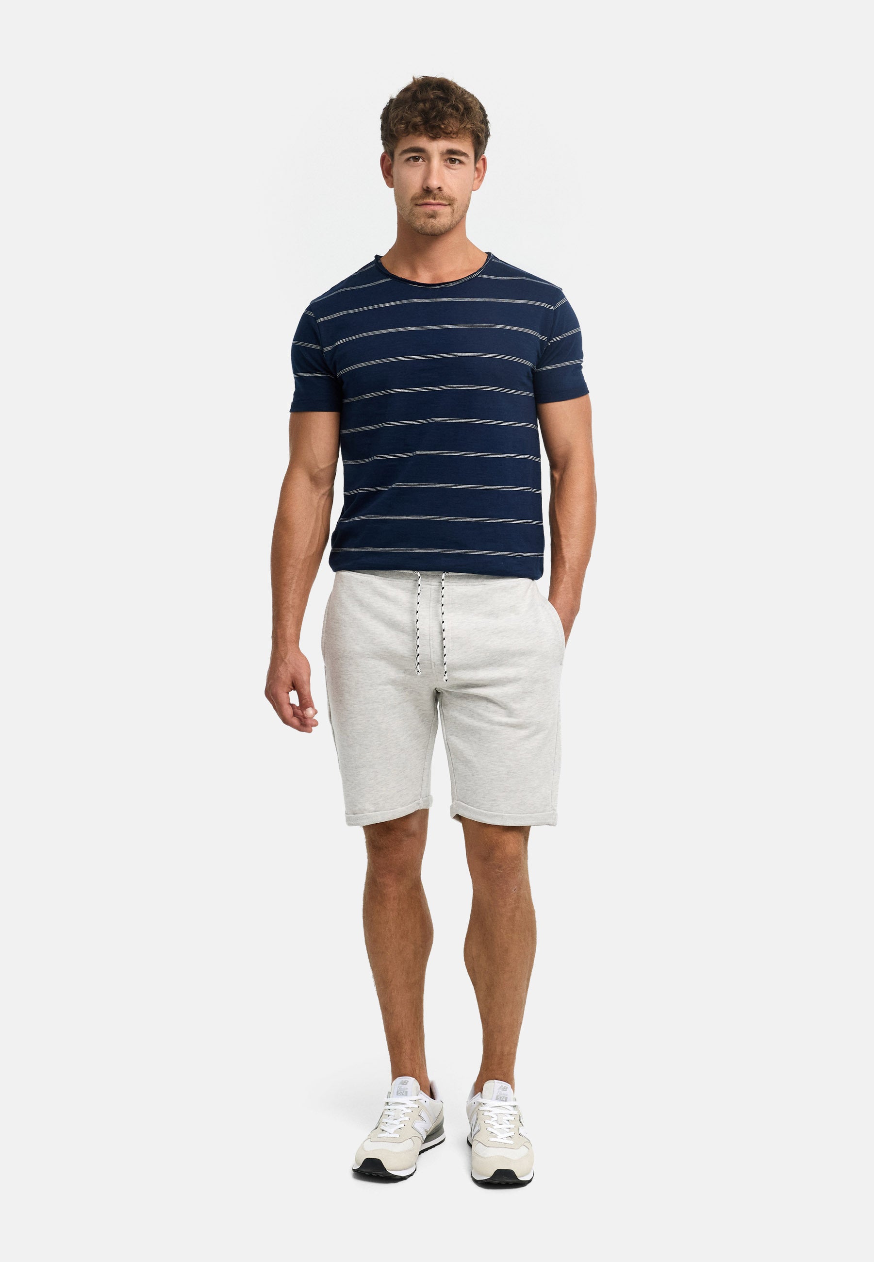 Indicode Men's Aldrich Fleece Lined Sweatshorts with Drawstring Cord