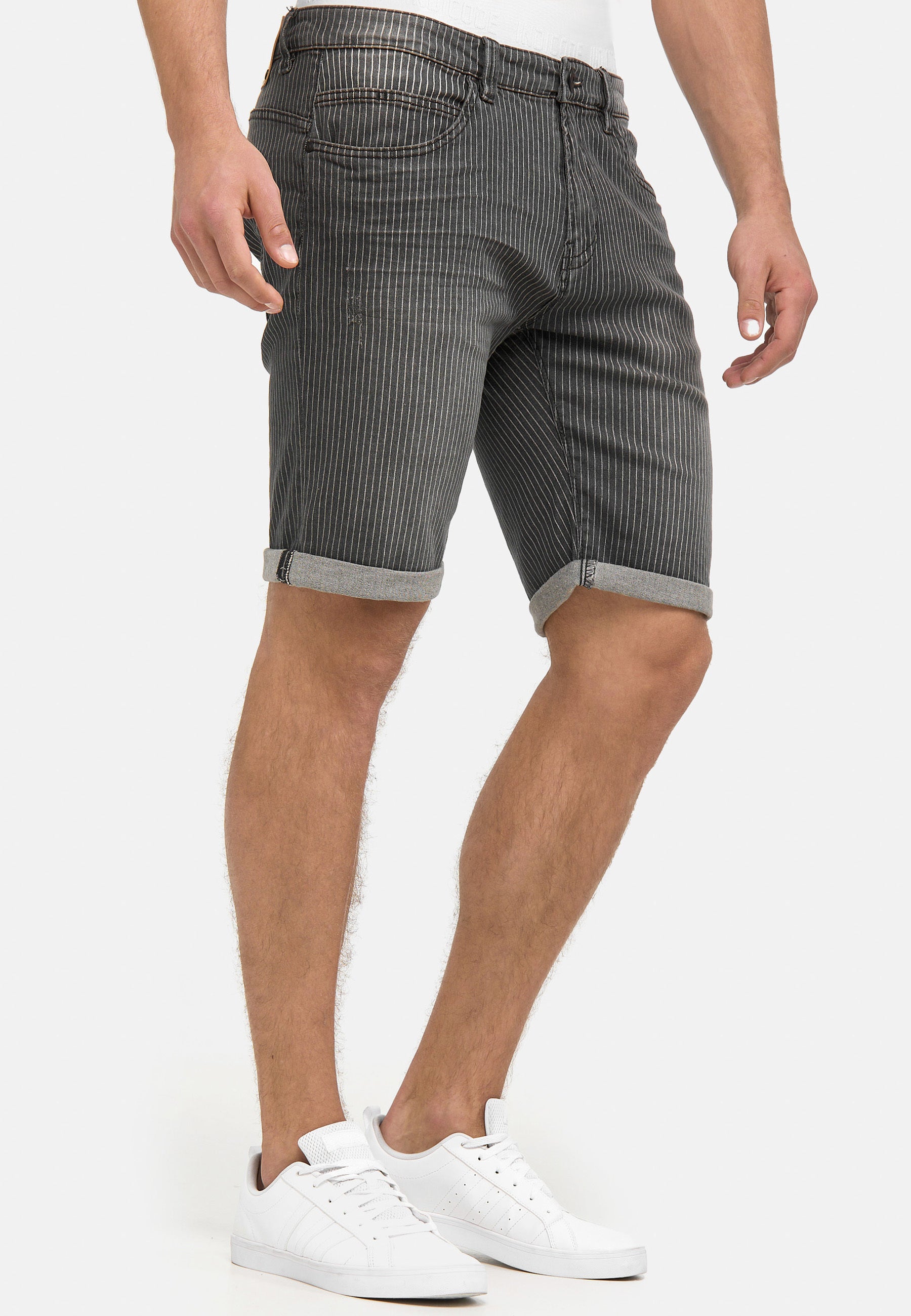Indicode Men's Caden Jeans Shorts with 5 pockets made of 98% cotton