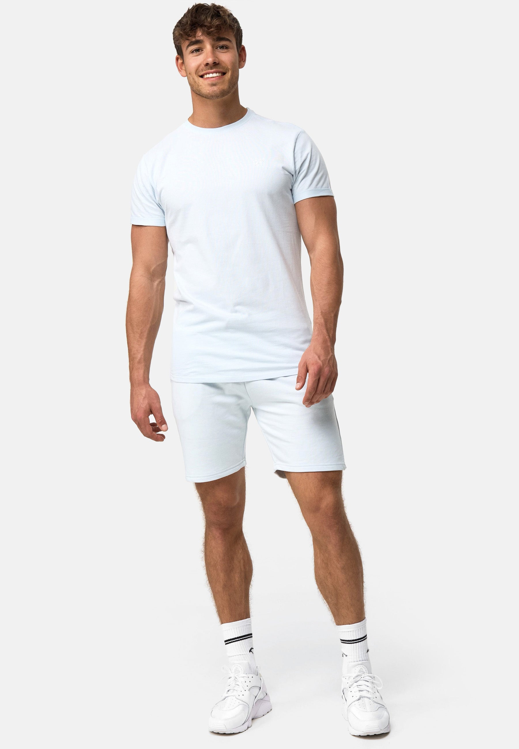 #farbe_illusion-blue