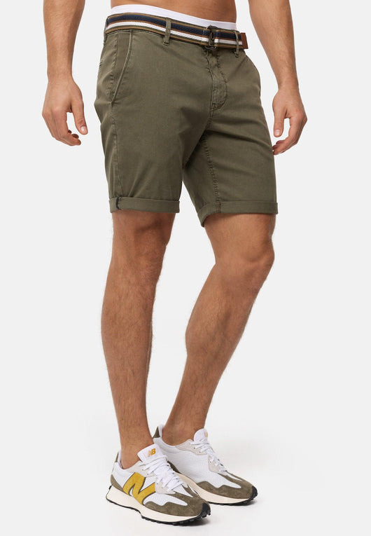 Indicode Herren INCunning Chino Shorts mit 4 Taschen inkl. Gürtel aus 98% Baumwolle